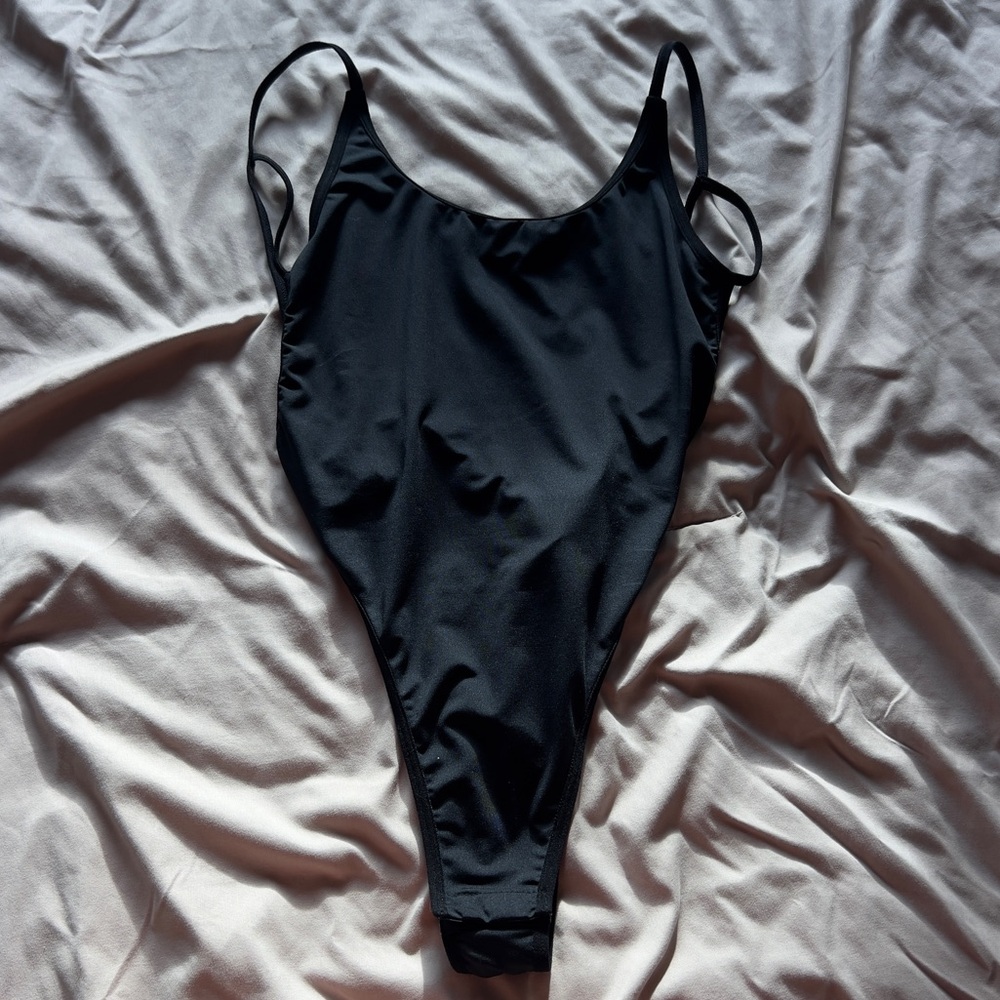 Black backless bodysuit